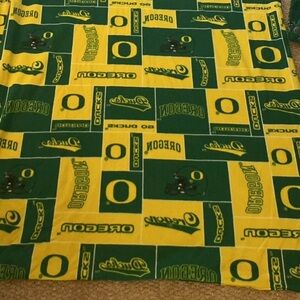 Handmade University of Oregon Fleece Blanket/ Duvet
